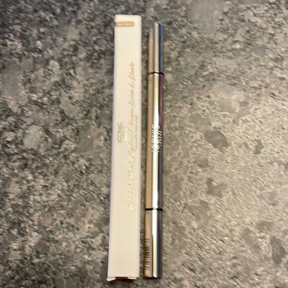 Iconic London Enrich & Elevate Lash Growth Active double ended liquid liner - Picture 7 of 7